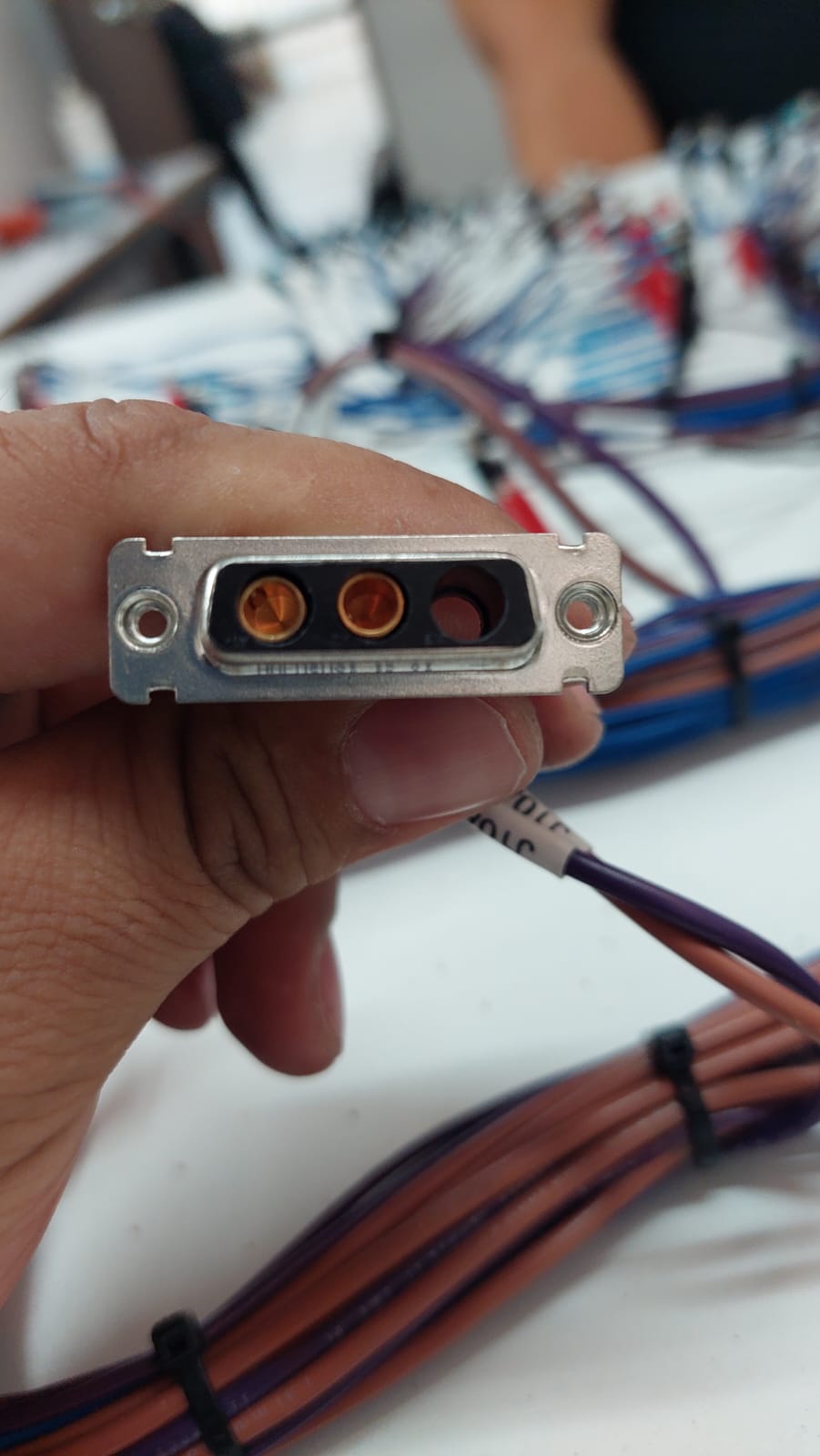 Conector electrico